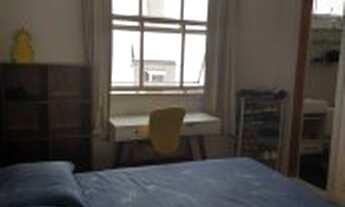 Imagem: Quarto reformado com banheiro/ garagem para