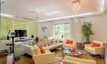 Imagem: Higienópolis na sua rua mais tranquila