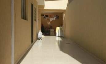 Imagem 6: Sobrado para venda de 340m² subdividido em 2 moradias e 1 salão comercial