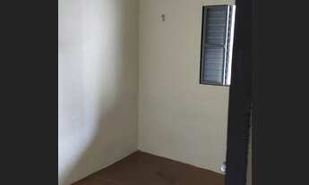 Imagem 5: Casa de fundo Casa com 2 dormitórios