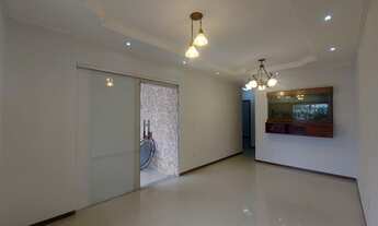 Imagem 2: Alugo ou vendo casa duplex no condomínio Cidade Jardim 2, com piscina, 5 quartos