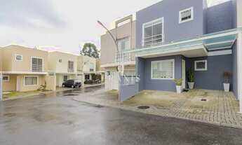 Imagem 3: Sobrado a venda semimobiliado com 3 quartos, 1 suíte, 2 vagas de garagem cobertas em condo