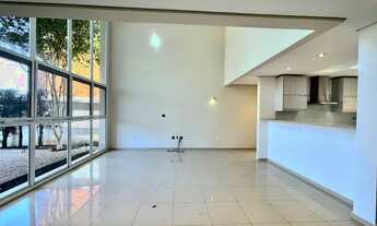 Imagem 5: Casa de condomínio para aluguel tem 156 metros quadrados com 3 quartos