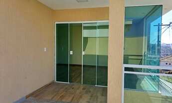 Imagem 4: Fator1818) Pertinho da RJ106 - Casa Duplex - Júlia Deberg