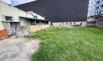 Imagem 7: FF Imóvel para aluguel tem 250 metros quadrados