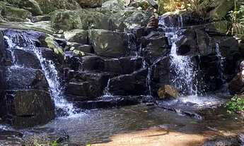 Imagem 4: Lindo sítio ( 50m asfalto)com cachoeiras em Vargem Grande