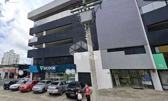 Imagem 5: Oportunidade de Investimento: Prédio Comercial com Excelente Potencial de Renda!