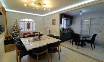 Imagem 2: Sobrado/Triplex com 3 Quartos e Suíte Master Aconchegante na Melhor Localização