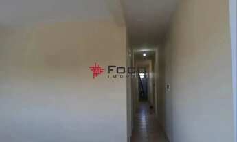 Imagem 2: Casa sobrado/ Cruzeiro do Sul/ 03 Dormitórios sendo 01 Suíte/160m²/ São José dos Campos