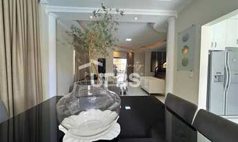 Imagem 5: Jardim América - Sobrado 5 quartos, sendo 4 suítes