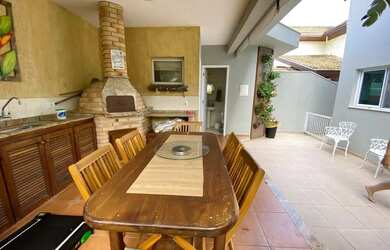 Imagem 7: Sobrado para venda possui 305 m, com 3 quartos 3 suites Villa Branca I