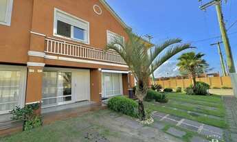 Imagem: Sobrado em condomínio fechado na beira