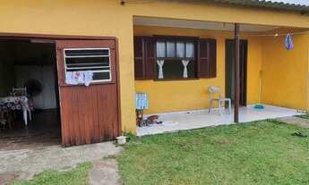 Imagem 3: Casa fundos e frente