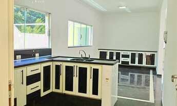 Imagem 2: Sobrado para venda tem 340 metros quadrados com 4 quartos