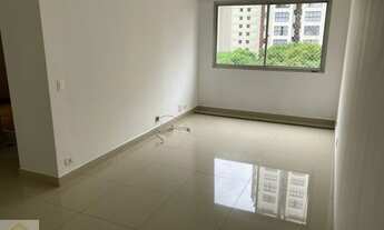 Imagem 2: Lindo !!! Todo reformado com porcelanato!! Local no bre na Vila Mascote