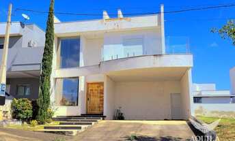 Imagem: SOBRADO NO CAMPOS DO CONDE - 03 DORMITÓRIOS