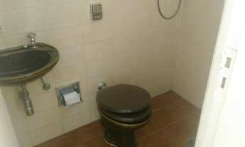 Imagem 5: Moema, Belíssimo apto com127 área útil com 3 dts(1st) 1 gar. laser ótimo todo reformado e