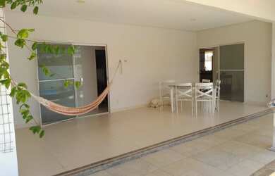 Imagem 8: Casa no Condomínio Park Jatobá #Energiasolar #Suítecomcloset