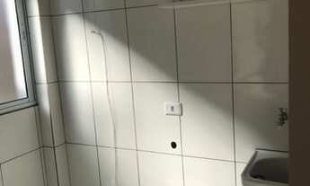 Imagem 4: Kitnet/Conjugado para aluguel possui 40 metros quadrados com 2 quartos