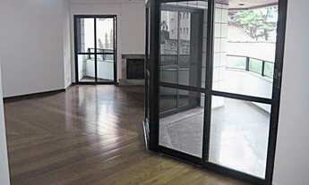 Imagem 2: Apartamento para Venda em São Paulo, Moema, 4 dormitórios, 2 suítes, 5 banheiros, 2 vagas