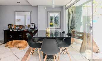 Imagem 5: Casa Encantadora com 3 Dormitórios na Vila Madalena