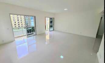 Imagem 2: Apartamento para venda possui 185 metros quadrados com 4 quartos em Copacabana - Rio de Ja