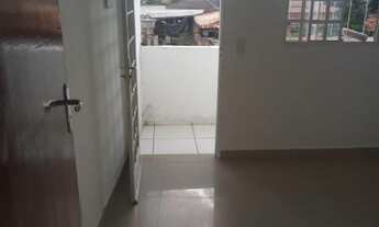 Imagem: VENDO ÓTIMA KIT COM VARANDA DE FRENTE