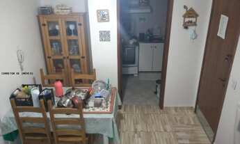 Imagem 3: Apartamento para Venda em Curitiba, Lindóia, 2 dormitórios, 1 banheiro, 1 vaga