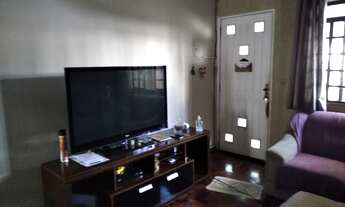 Imagem 2: Sobrado com 80 m², com ótima localização, a 170 metros da estrada de itapecerica, próximo