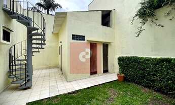 Imagem 10: Casa para venda tem 351 metros quadrados com 3 quartos em Jardim Novo Mundo - São Paulo