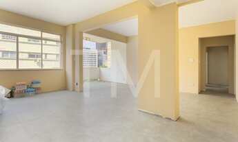 Imagem: Ótimo apartamento para reforma total com