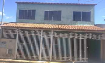 Imagem 1: Sobrado para venda com 200 metros quadrados com 5 quartos em Ceilândia Sul - Brasília - DF