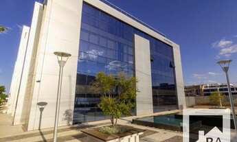 Imagem 6: Sala · Platinum Office · SIG