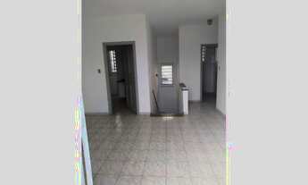 Imagem: CASA ASSOBRADADA C/ 02 DORM. R$ 1.600,00