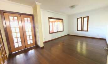 Imagem 6: Casa para aluguel com 217 metros quadrados com 3 quartos