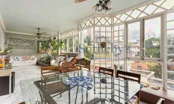 Imagem 7: Casa em região arborizada próxima ao Estádio do Pacaembu