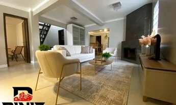 Imagem 7: Maravilhoso sobrado com piscina na Zona Nova