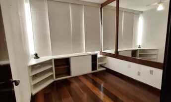 Imagem 2: Excelente 3/4 Vista para o Mar e Farol da Barra