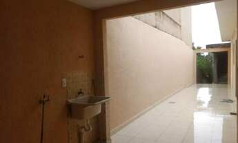 Imagem 5: Sobrado para venda de 340m² subdividido em 2 moradias e 1 salão comercial