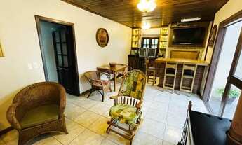 Imagem 4: CASA MOBILIADA 3 DORMITORIOS 1 SUÍTE EM GRAMADO