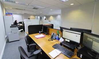 Imagem 7: Sala para venda tem 202 metros quadrados em Centro Histórico - Porto Alegre - RS