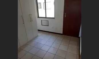 Imagem 5: Apartamento para aluguel e venda possui 75 metros quadrados com 2 quartos