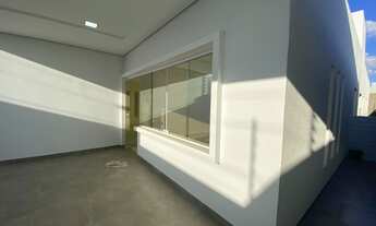 Imagem 3: Casa no bairro Luiz Gonzaga 3 quartos sendo um suíte prontinha pra morar em rua calçada