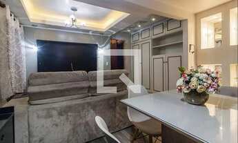 Imagem 2: Apartamento para Aluguel - Coqueiros, 2 Quartos, 50 m2