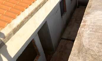 Imagem 2: Casa com estrutura de sobrado