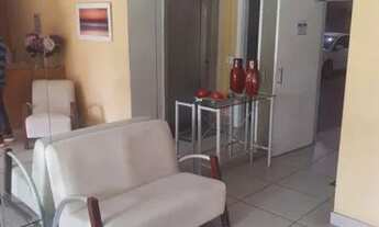 Imagem 4: EXCELENTE QUARTO E SALA!