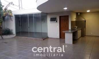 Imagem 3: Casa térrea com 03 dormitórios sendo 02 suítes, 03 vagas de garagem, depósito, churrasquei