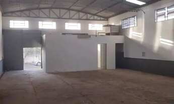 Imagem 3: Barracão, 167 m² - venda por R$ 570.000,00 ou aluguel por R$ 3.000,00/mês - Banzato - Marí