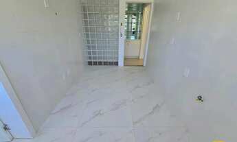 Imagem 3: Cobertura duplex com piscina aquecida, Centro de Florianópolis