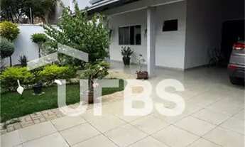 Imagem 5: Casa na 804 Sul - 3 quartos sendo 1 suíte